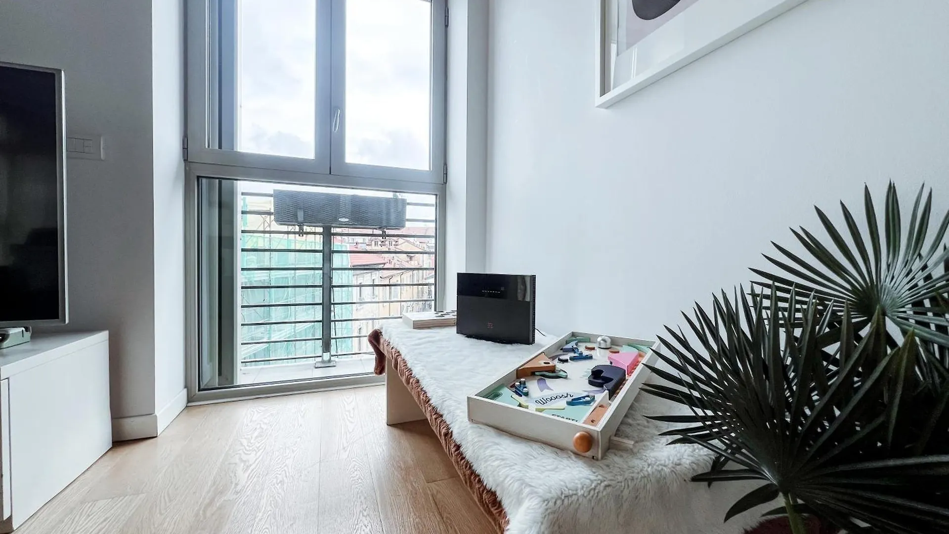 Garden Penthouse - Large & Trendy Flat, Milano Apartment Italy