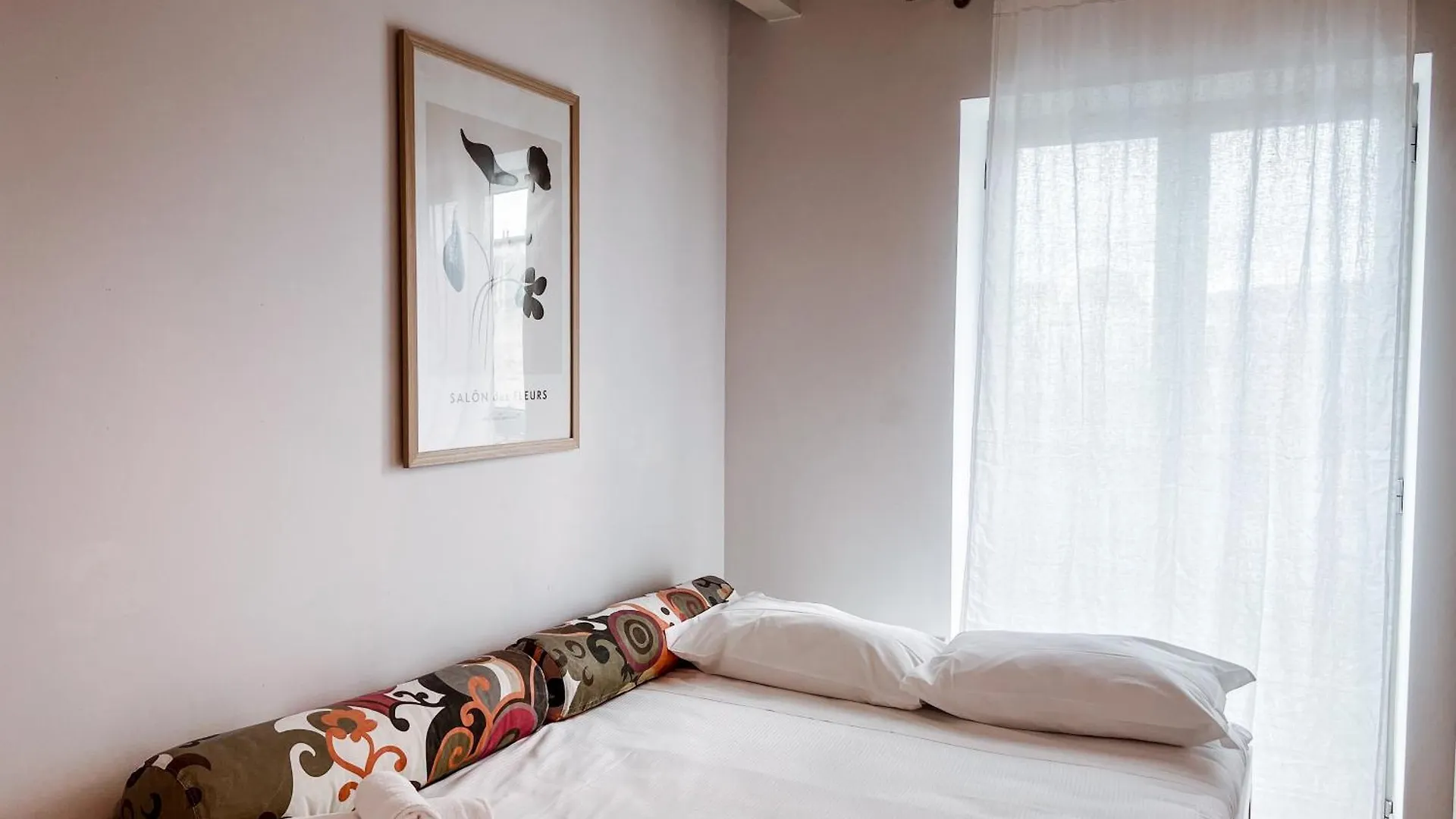 Garden Penthouse - Large & Trendy Flat, Milano Apartment 0*, Milan